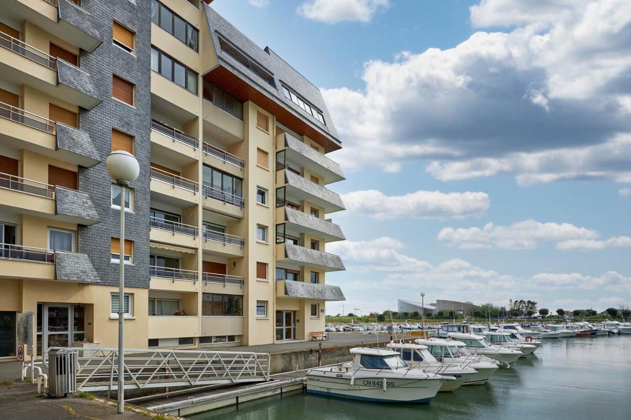 Juno Marina Apartment Courseulles-sur-Mer Bagian luar foto